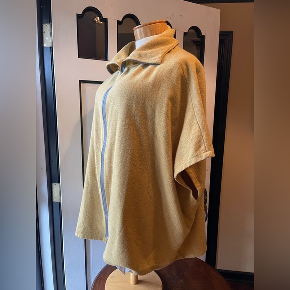 Lost Petal Linens zip up short sleeve top. For women. Mustard color. One size - Picture 4 of 10